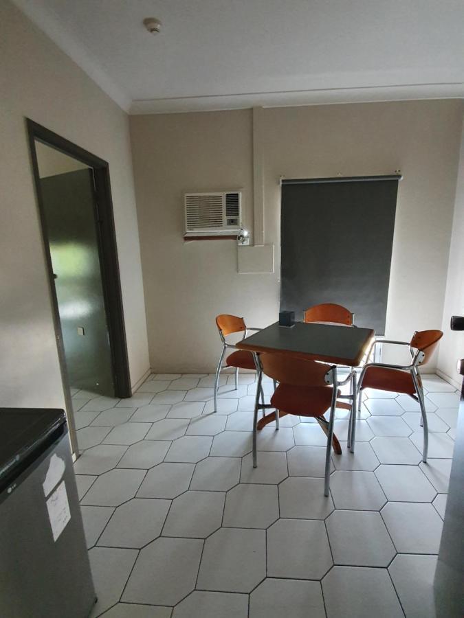 Hotel Allen Townsville Exterior foto