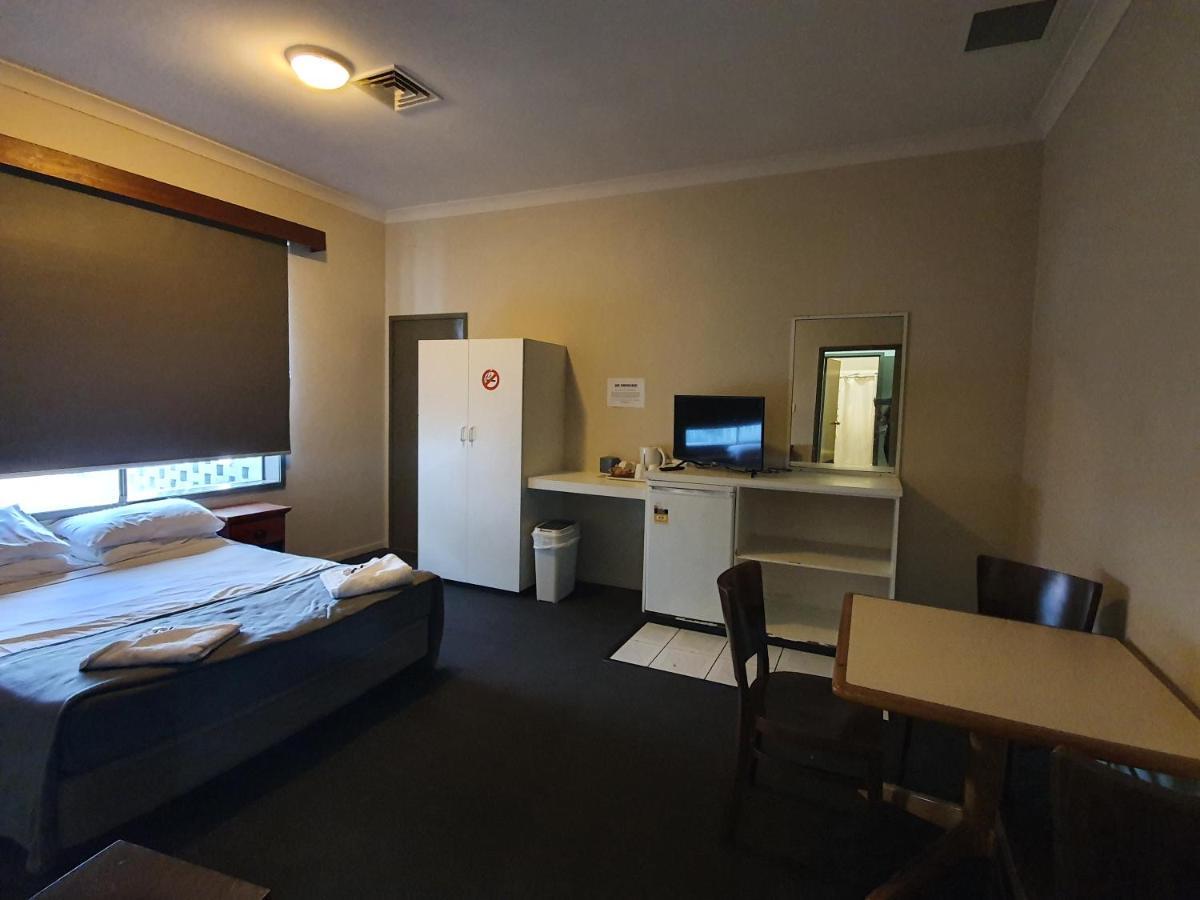 Hotel Allen Townsville Exterior foto